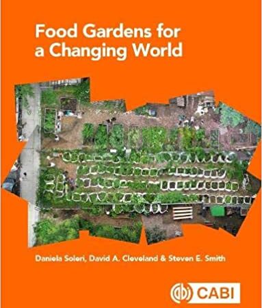 FOOD GARDENS FOR A CHANGING WORLD (HB) 